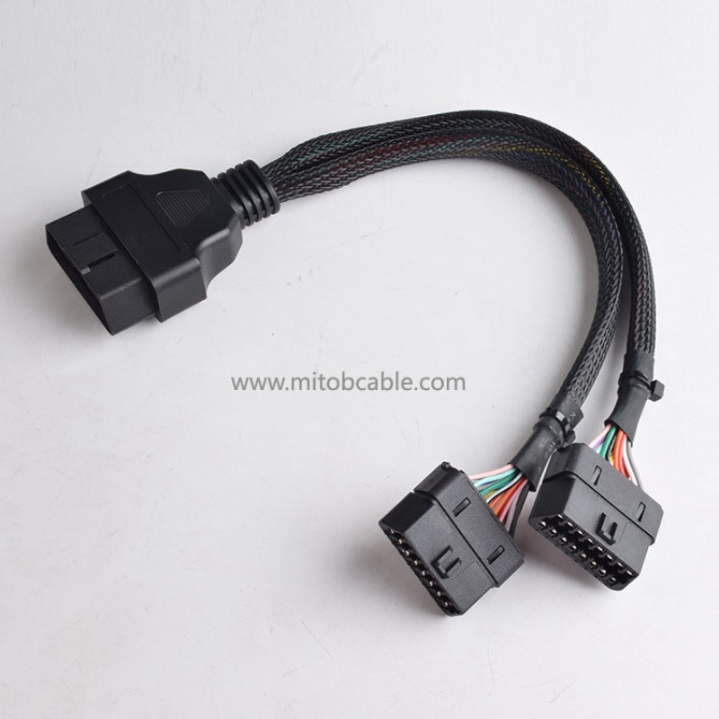 Suitable for automotive OBD2 one-part-two extension cable round cable one to two adapter adapter cable  