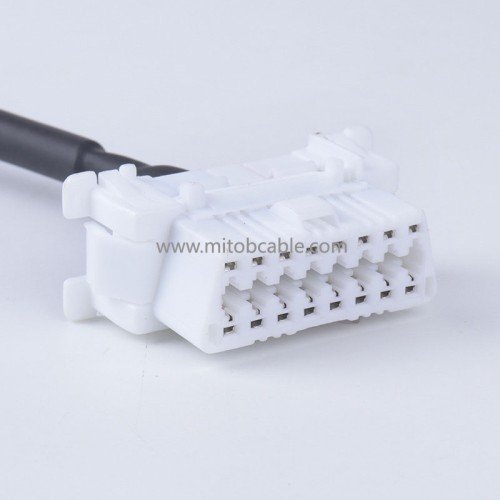 Automotive OBD2 one-part-two extension cable Toyota Japanese original interface OBD connecting cable special harness 16 core