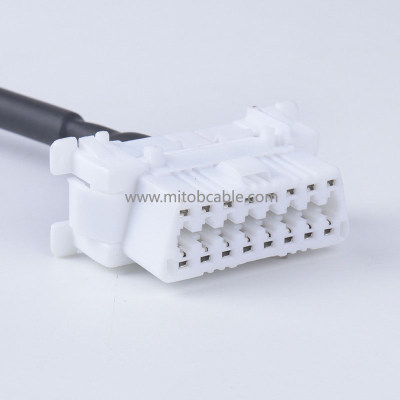 Automotive OBD2 one-part-two extension cable Toyota Japanese original interface OBD connecting cable special harness 16 core 