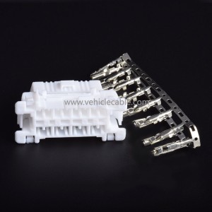 Automotive OBD2 16Pin Female Connector OBD Plug Toyota Nissan Female 
